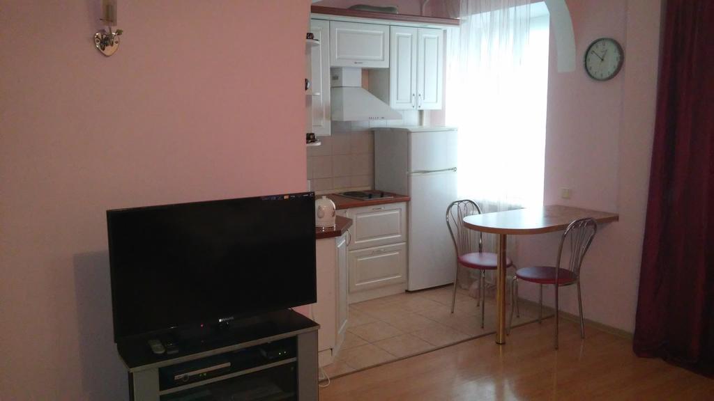 Central Apartments Κίεβο Δωμάτιο φωτογραφία